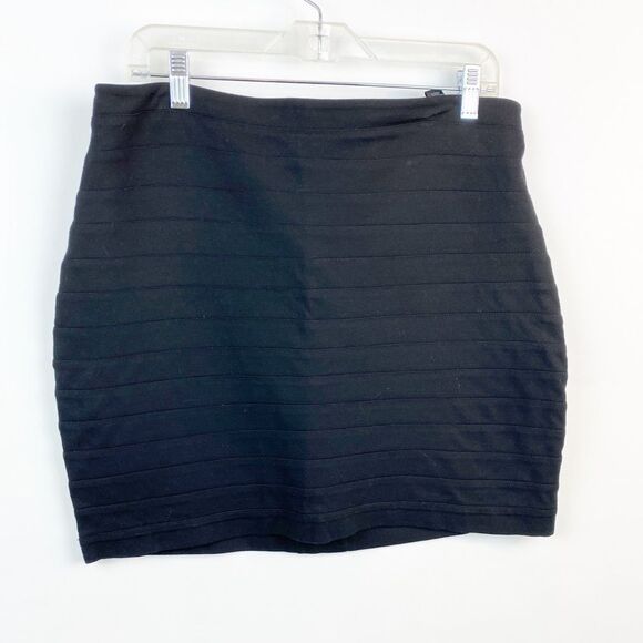 Express Black Mini Skirt Sz 12 - Picture 2 of 5
